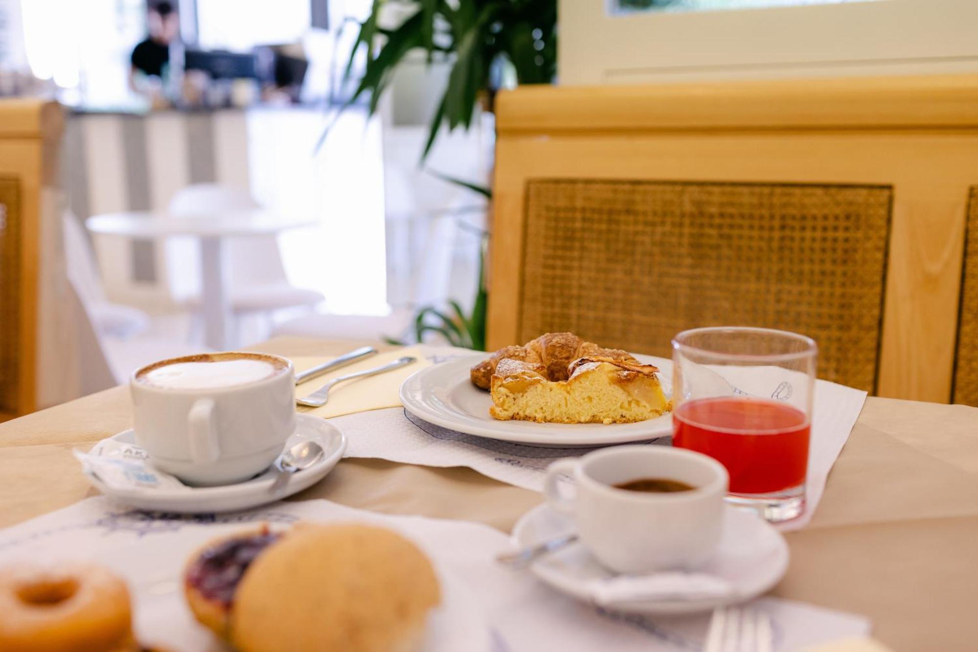Hotel Golf Cattolica Dış mekan fotoğraf